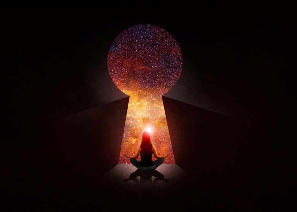 woman meditation in universe t20 RzEWYJ 1